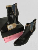 Paul Smith high heel shoes. Black leather signature with stripe trim. Size 4 / 37