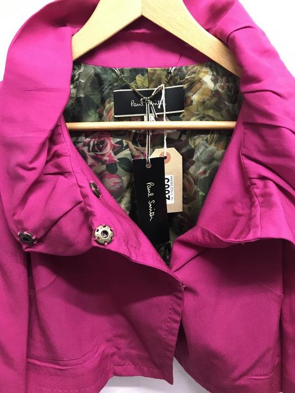 Paul Smith Italian Silk Mix fuchsia jacket, size 42, floral lined - Image 3 of 3