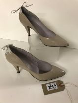 Pierre Cardin High heeled Beige. Corset detail back size 5 / 38
