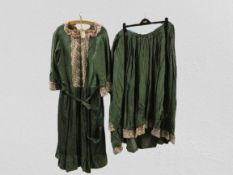 Green Victorian style dress with lace trim approx. size 16