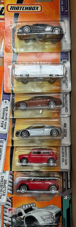 A box of Matchbox cars in blister packs - Image 5 of 5