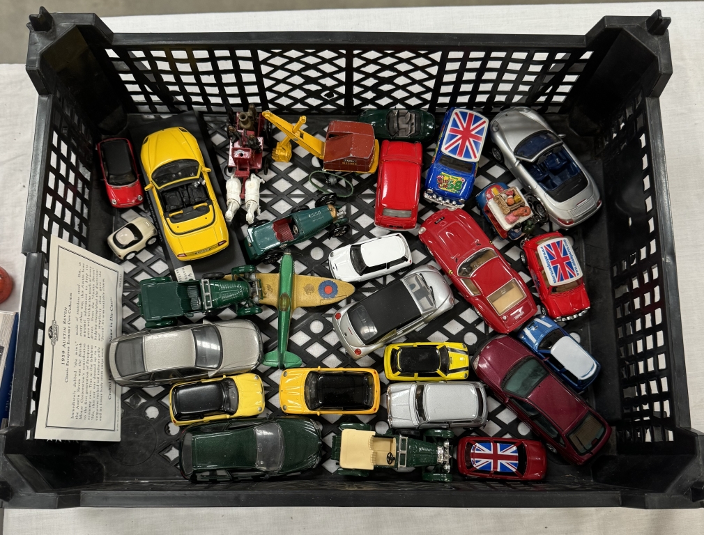 A box of loose mixed diecast including Mini's
