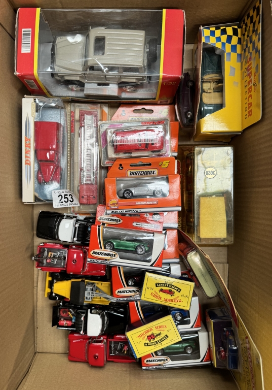A quantity of mixed Diecast including Grtl classic vehicles, Siko Esso tanker etc