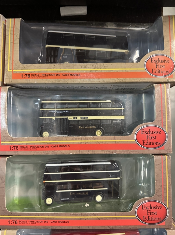 A quantity of exclusive first editions E.F.E model buses etc - Bild 3 aus 5