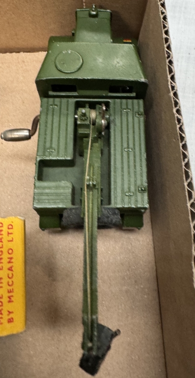 A quantity of boxed & loose Dinky military vehicles including Solido. Boxes A/F - Image 5 of 8
