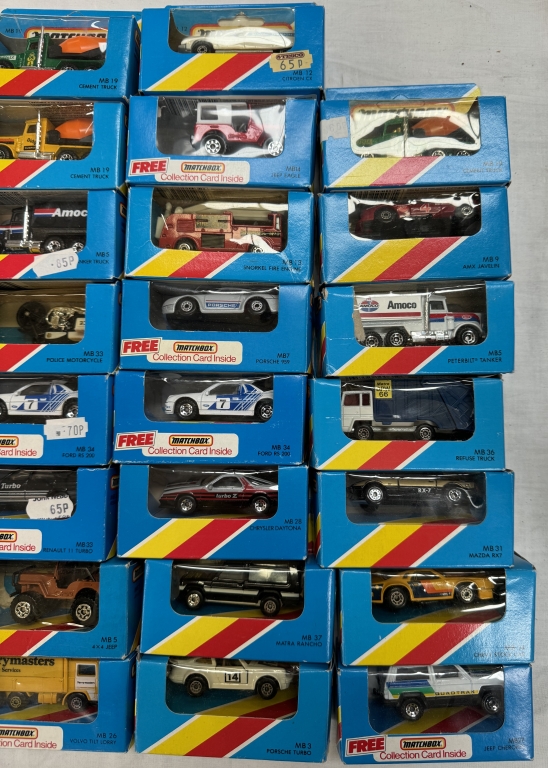 A box of boxed Matchbox cars - Bild 4 aus 4