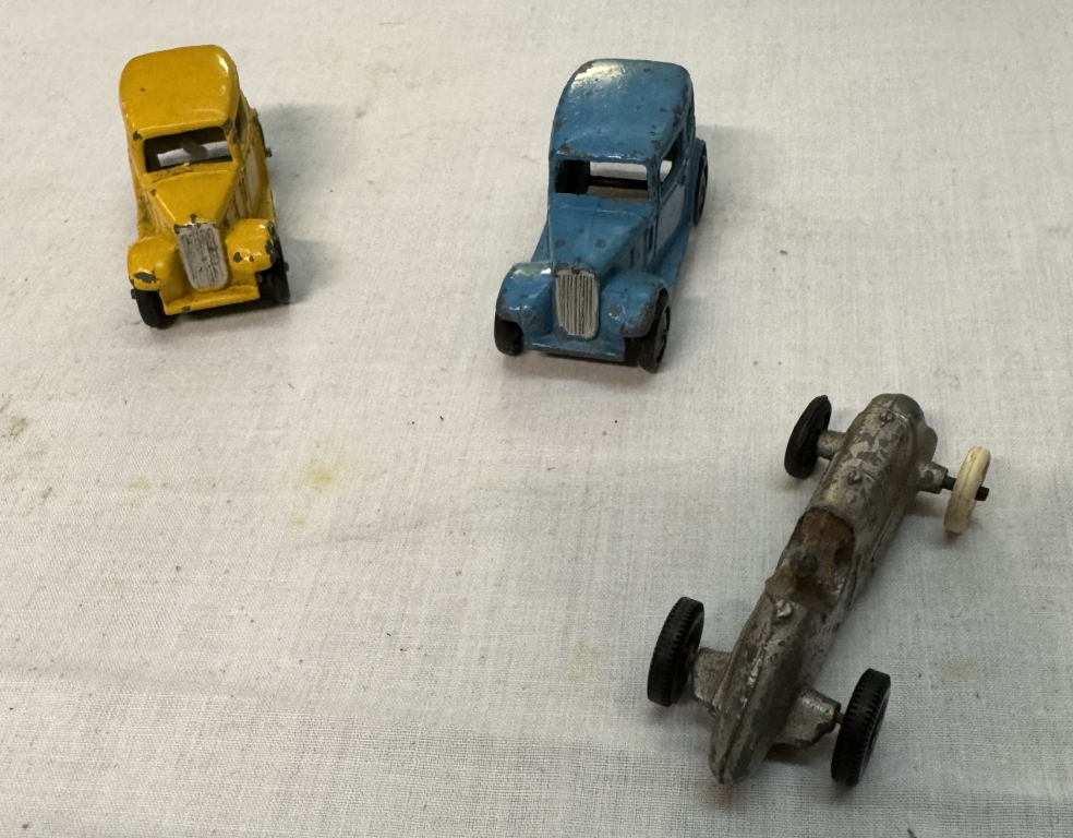 5 Post war dinky 35 series Austin Seven & Racer - Image 2 of 3