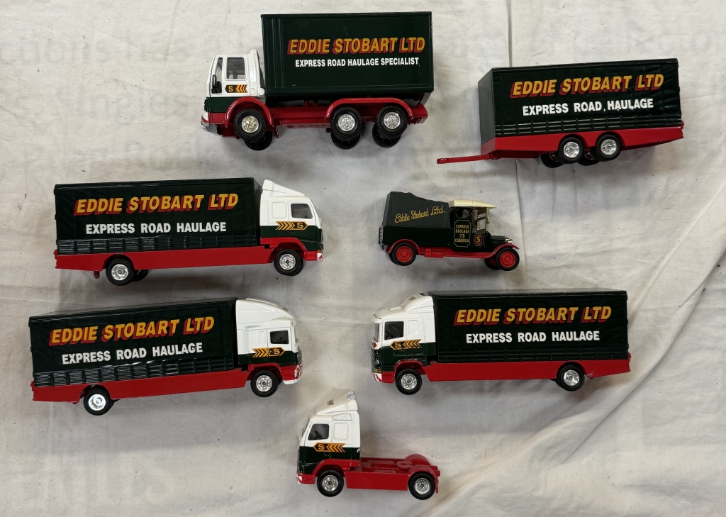 A collection of boxed & unboxed diecast Eddie Stobart including Corgi - Bild 4 aus 4