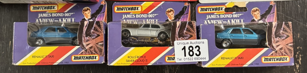 A quantity of Thunderbirds & James Bond cars including a Corgi Goldfinger twin pack - Image 4 of 4