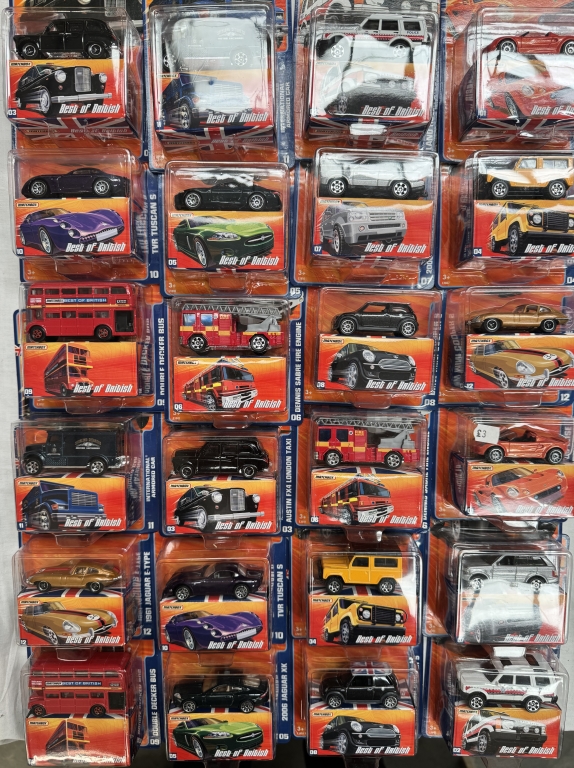 Matchbox Best Of British trade box of 24 and another of 20 (44 cars in total) with booklets - Bild 8 aus 9