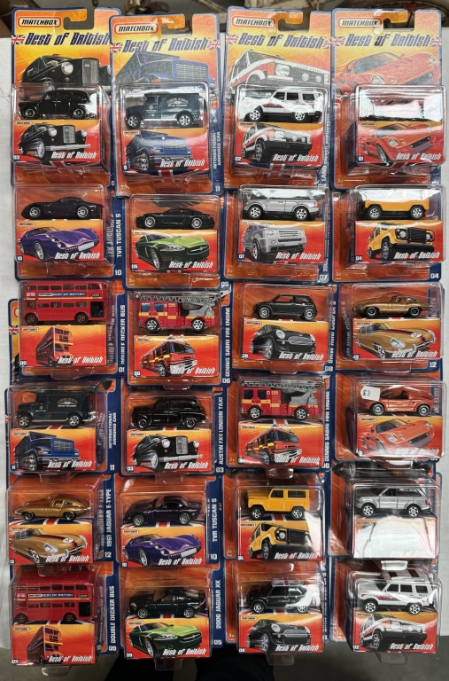 Matchbox Best Of British trade box of 24 and another of 20 (44 cars in total) with booklets - Bild 7 aus 9