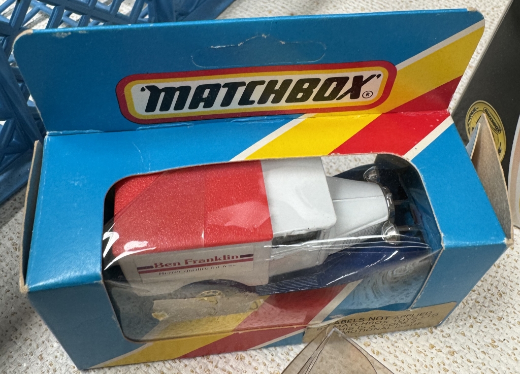 Matchbox 21st M.I.C.A Ford 'T' van etc including Toy Fair 2005 Land Rover etc - Bild 8 aus 8