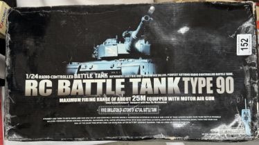 A Heng Long 1/24 RC radio control battle tank type 90. No instructions, No charger