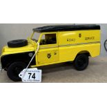 A Universal Hobbies 1/18 scale AA Road service Land Rover (Missing rear door)