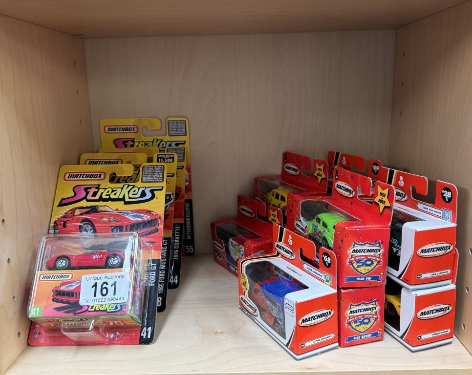 A quantity of Matchbox 50th collection & Streakers models