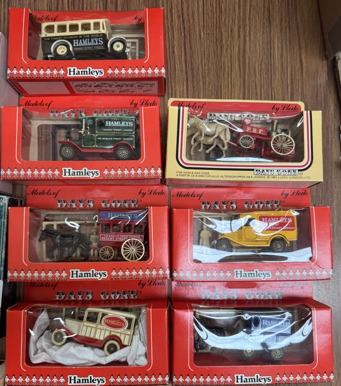 A quantity of Lledo sets including GWR anniversary models, Hamleys 1st series set of 6, Ringtons 3 - Bild 6 aus 7