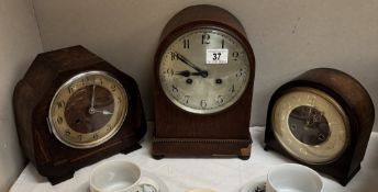 3 Vintage clocks in need of repair