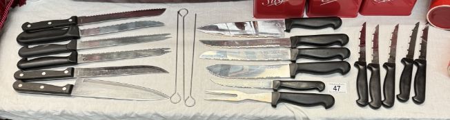 A quantity of kitchen knives etc including 11 pieces by Shogun