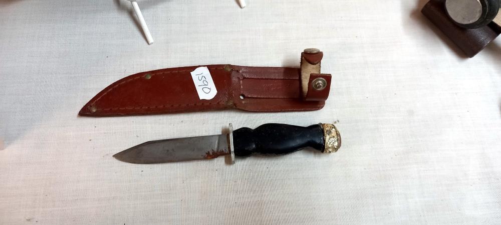 Five vintage knives. - Image 10 of 11