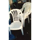 4 x very clean stackable chairs