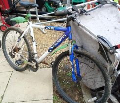 A muddy Fox Air Mountain Bike