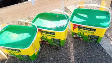 3 Tubs of Evergreen complete