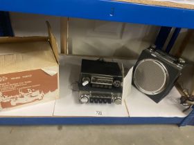 A good lot of vintage car radios with speakers including Radio mobile, boxed Pye Major model
