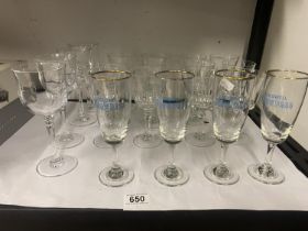 A quantity of wine glasses including Snowball glasses