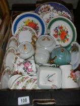 A mixed lot of ceramics, COLLECT ONLY.