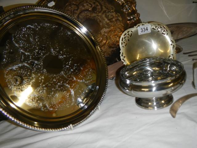A mixed lot of silver plate. - Image 3 of 3