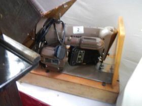 A vintage Singer electric sewing machine, COLLECT ONLY.