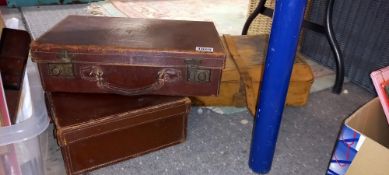 3 Vintage suitcases COLLECT ONLY