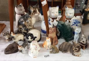 A quantity of cat figures COLLECT ONLY