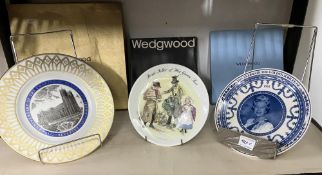 3 Boxed Wedgewood plates