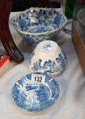 A Wedgwood Royal homes of Britain dish & other blue & white pottery