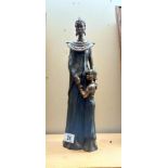 A The Leonardo collection figure of African woman & Child height 43cm