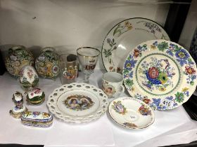 5 OC & Co Staffordshire pill & trinket boxes, a Masons Strathmore plate, Royal memorabilia, 2 Pots