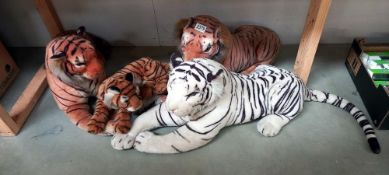 3 large soft tigers and 3 smaller ones (In need of a wash)