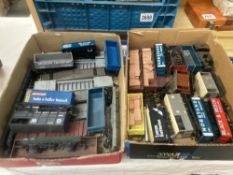 2 trays of '00' guage Hornby & Trickery goods wagons