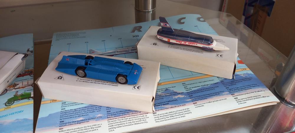 A set of 4 Lledo record cars with paperwork etc - Image 4 of 4