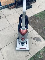 Dirt Devil 2000 cyclonic bagless vacuum