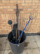 Collection of vintage garden tools . Fork, rake etc & bag of drain rods (bin not included)