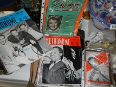 A quantity of Metronome magazines.
