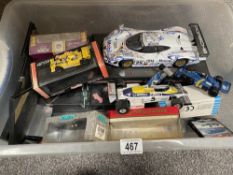 A quantity of boxed & loose Formula 1 Diecast racing cars including Onyx & Quart 20