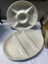 2 Large relief plates 33cx 42cm