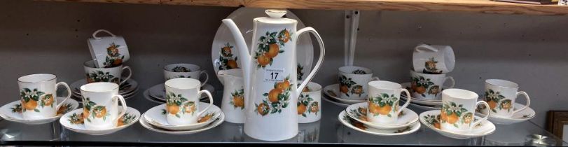 An Elizabethan (mid 20th C) fine bone china orange tea set