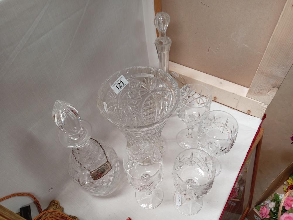 2 Decanters, large vase & set of 4 wine glasses - Image 2 of 2
