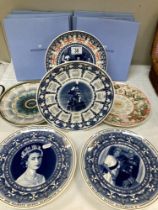 6 Wedgwood collector plates including Queen Elizabeth II, Queen Mother & Winston Churchill etc