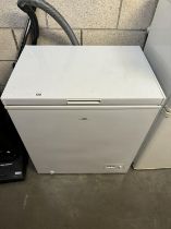 A Logik fridge freezer 73 x 54 x 85cm
