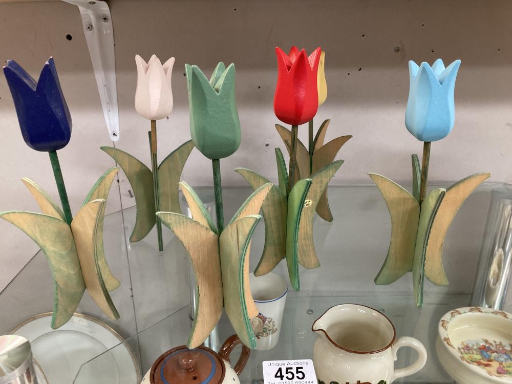 A set of 6 wooden tulips with leaves